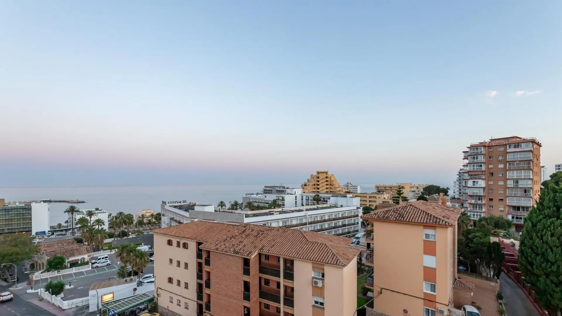 Apartamento Con Vistas Al Mar Cerca Del Puerto Benalmadena 0*,