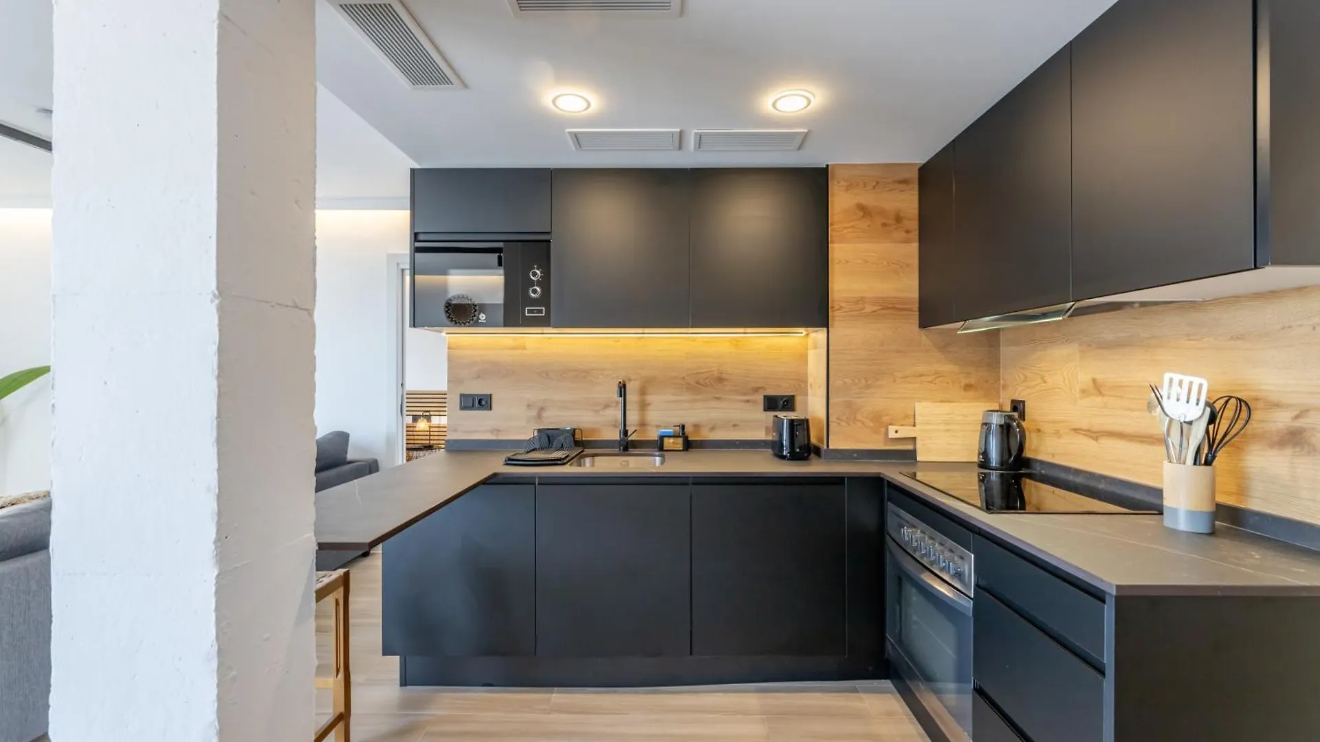 Apartamento Con Vistas Al Mar Cerca Del Puerto Benalmadena 0*,